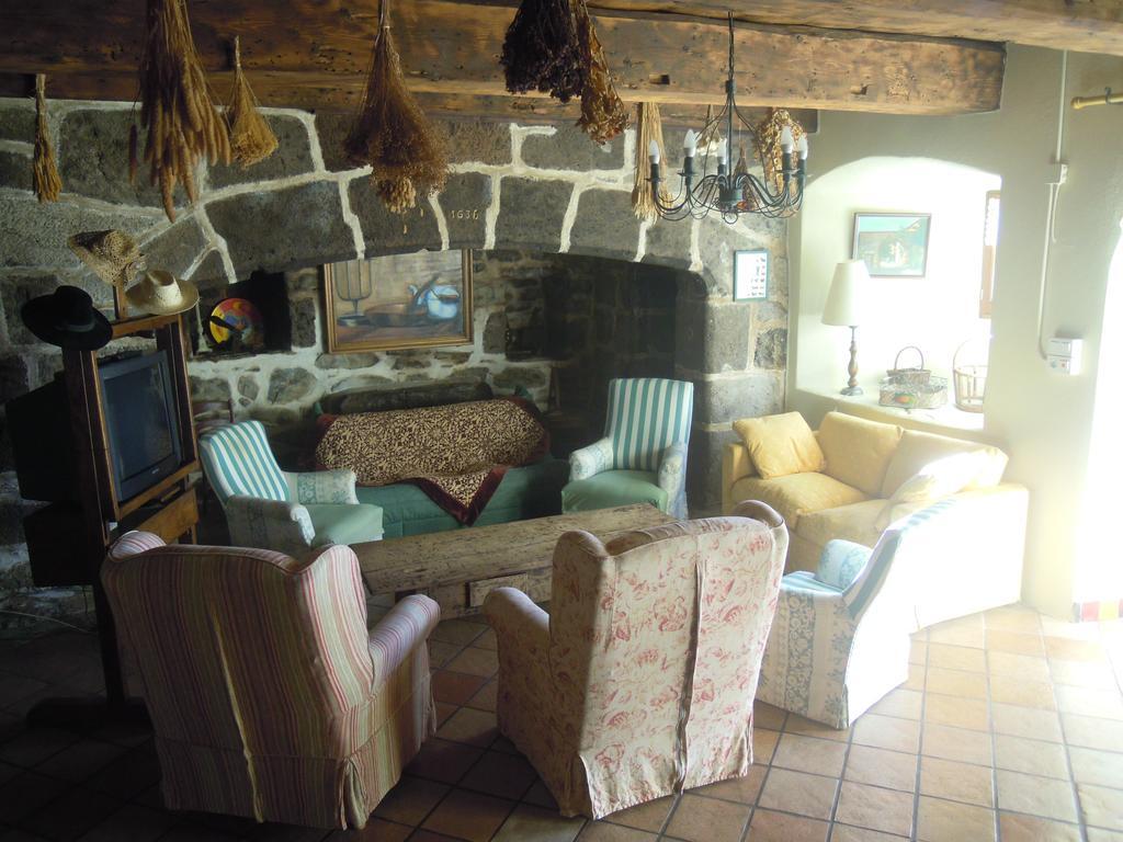 Gite Le Francillon Les Estables Quarto foto